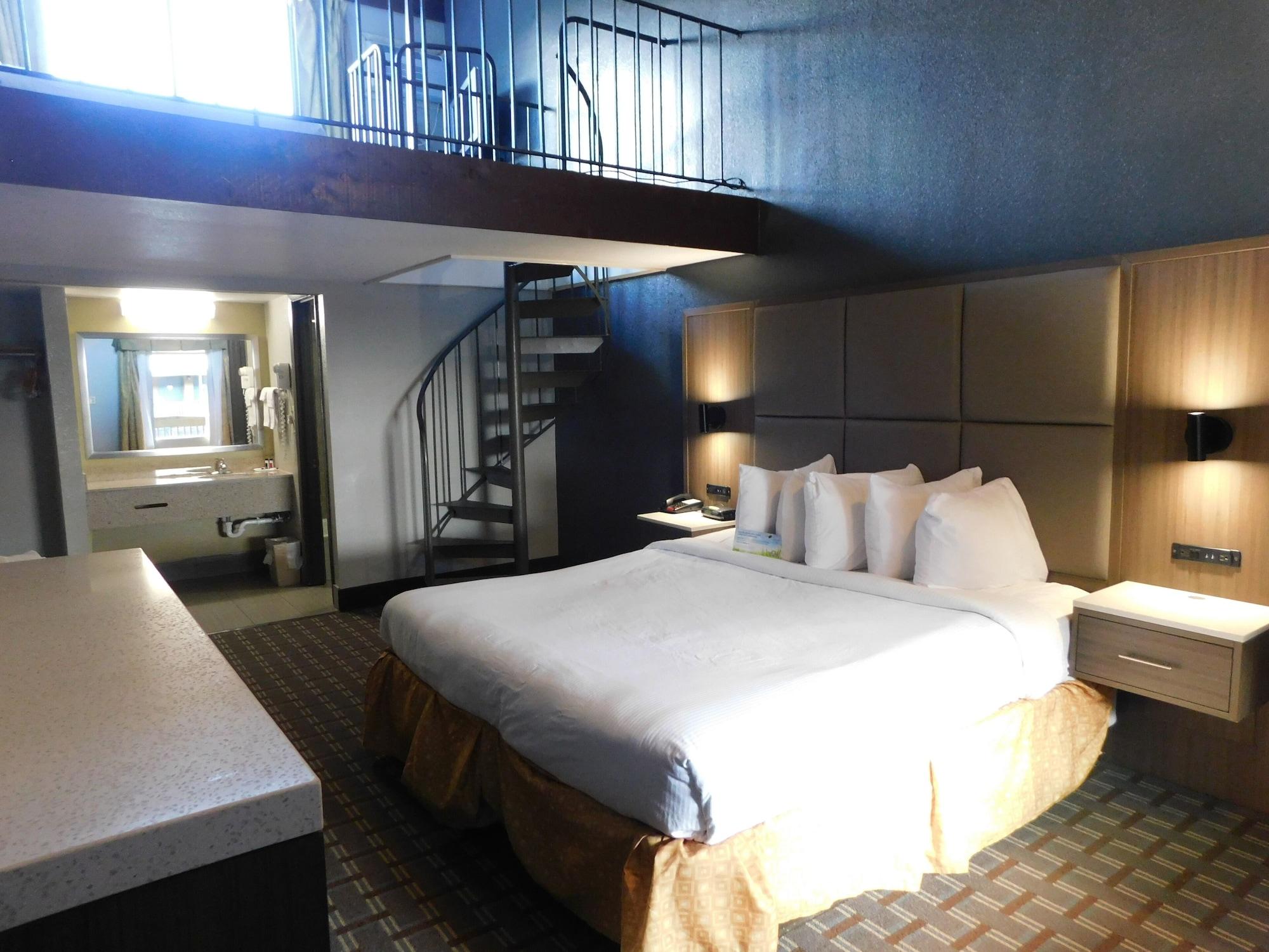 Days Inn & Suites By Wyndham Downtown Gatlinburg Parkway Exteriör bild
